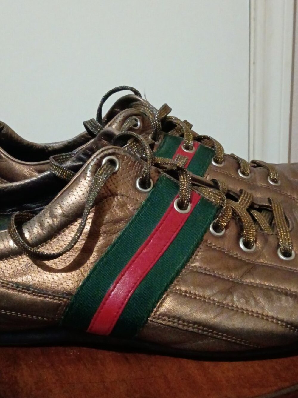 Gucci (170576) Men's Sneakers Low Top Brown Metallic leather size U.S 9 - Picture 11 of 15